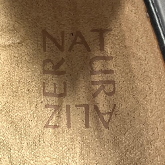 Naturalizer Women's Black Prudence Round Toe Heels Sz 5.5 - Picture 8 of 11